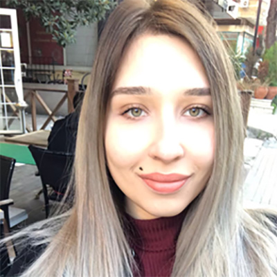 Buse Meriç Açar, Moleküler Biyoloji ve Genetik bölümü öğrencisi